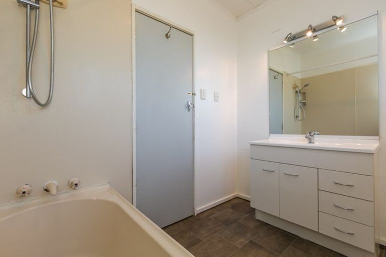 Photo of property in 35 Joll Road, Havelock North, 4130