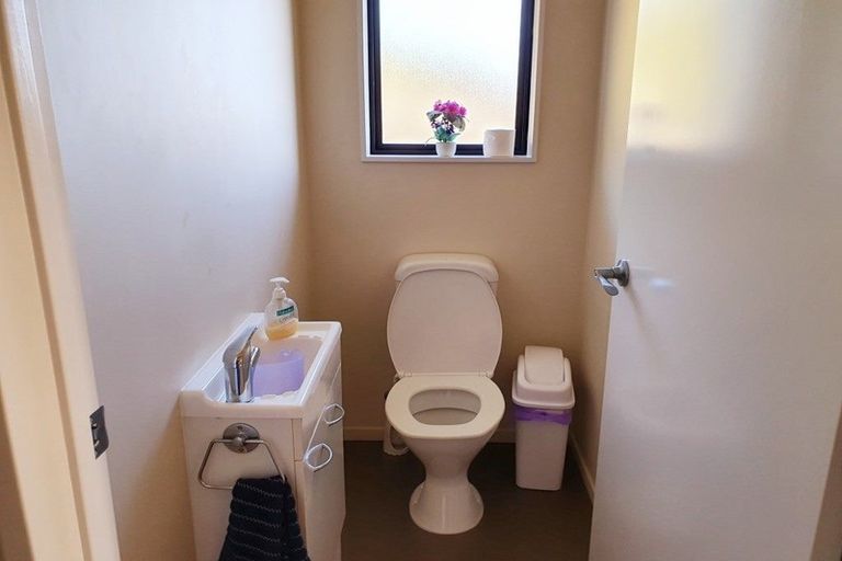 Photo of property in 23 Roy Douglas Place, Favona, Auckland, 2024