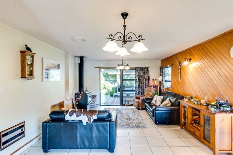 Photo of property in 54 Ngarimu Crescent, Taradale, Napier, 4112