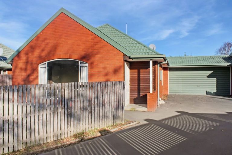 Photo of property in 12 York Tong Place, Addington, Christchurch, 8024