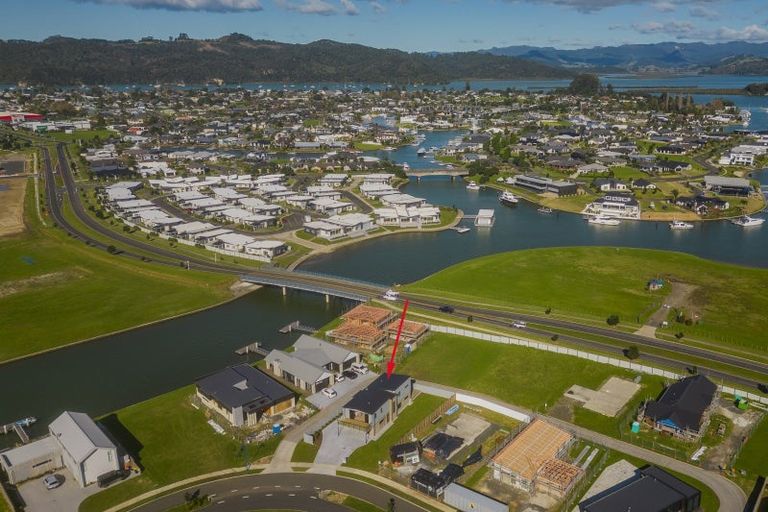 Photo of property in 12 Ngaroma Crescent, Whitianga, 3510