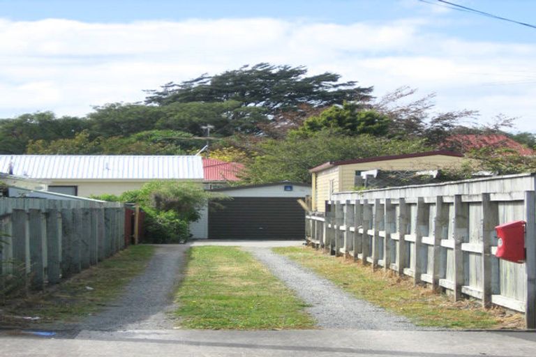 Photo of property in 27 Ward Street, Trentham, Upper Hutt, 5018