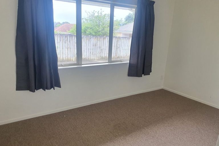 Photo of property in 8a Daytona Road, Henderson, Auckland, 0610