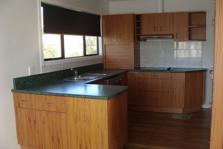 Photo of property in 25 Battiscombe Terrace, Waitara, 4320