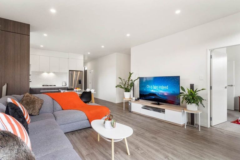 Photo of property in 148a Moire Road, West Harbour, Auckland, 0618