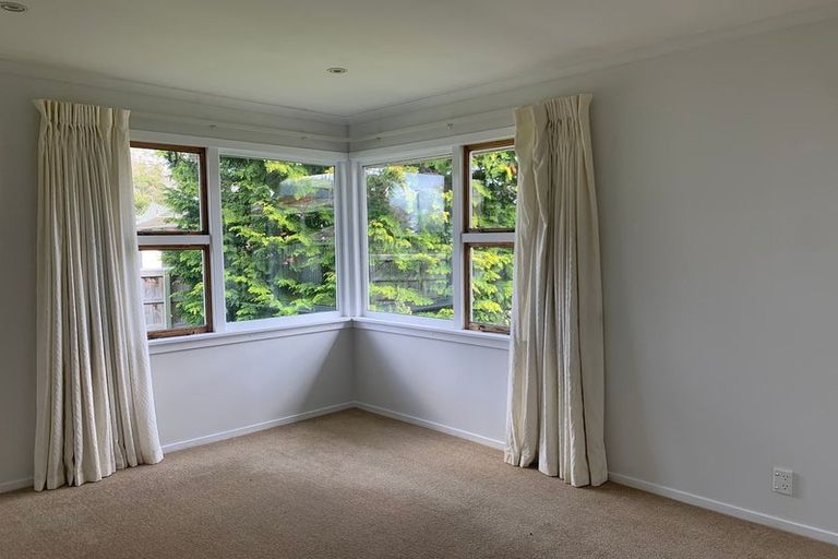 Photo of property in 1 Penwood Street, Russley, Christchurch, 8042