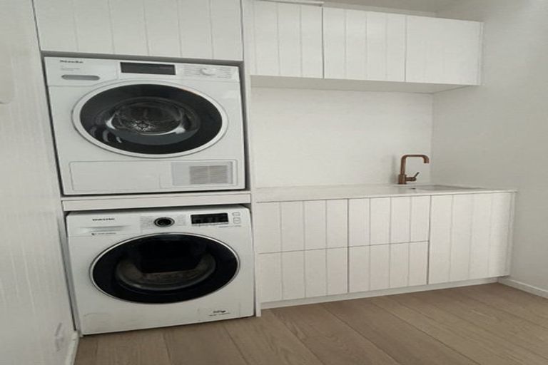 Photo of property in 20 Lincoln Street, Brooklyn, Wellington, 6021