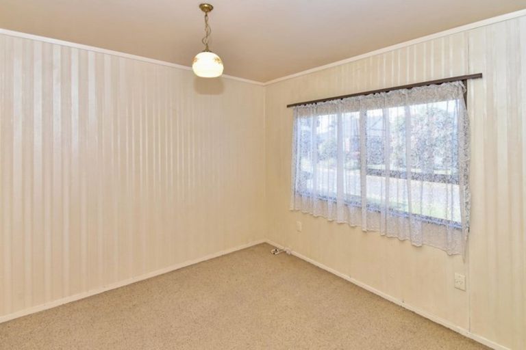 Photo of property in 9 Brynbela Court, Papakura, 2110