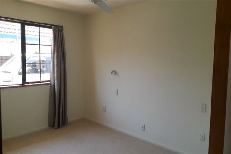 Photo of property in 2/79 Deans Avenue, Riccarton, Christchurch, 8011