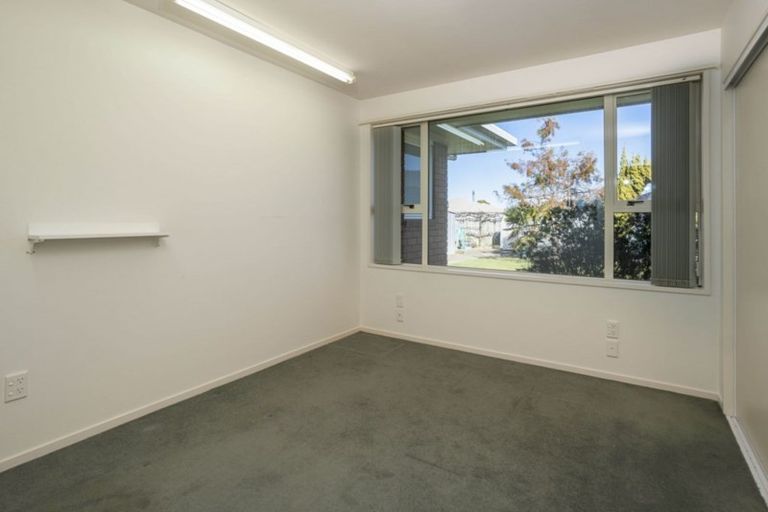 Photo of property in 20 Clifford Place, Amberley, 7410