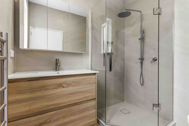 Photo of property in 1a Bernard Street, Papatoetoe, Auckland, 2025