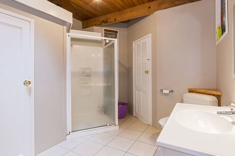 Photo of property in 18b Wade Place, Welcome Bay, Tauranga, 3175