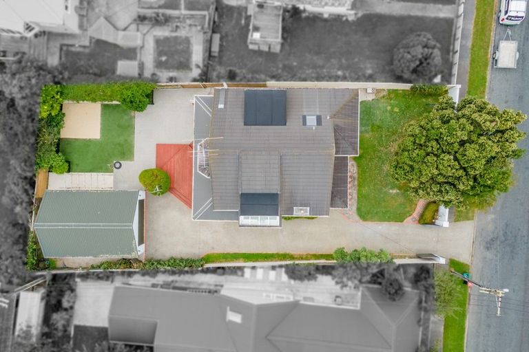 Photo of property in 15 Nile Street, Waterloo, Lower Hutt, 5011