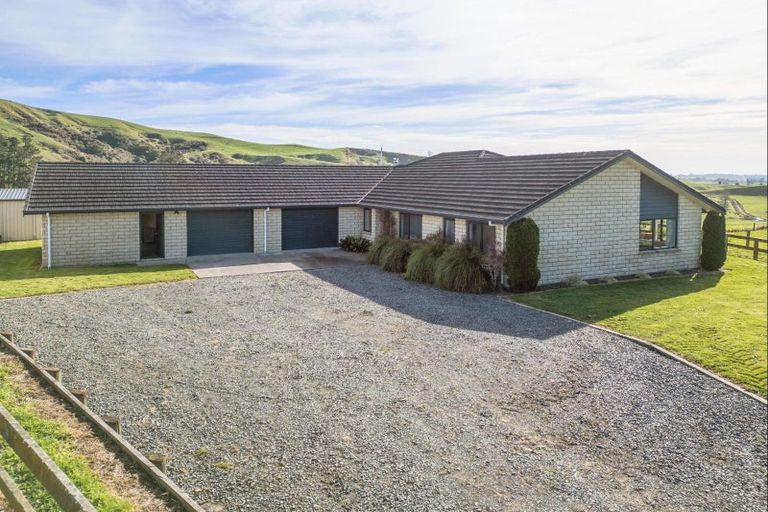 Photo of property in 196 Happy Valley Road, Owhiro Bay, Wellington, 6023