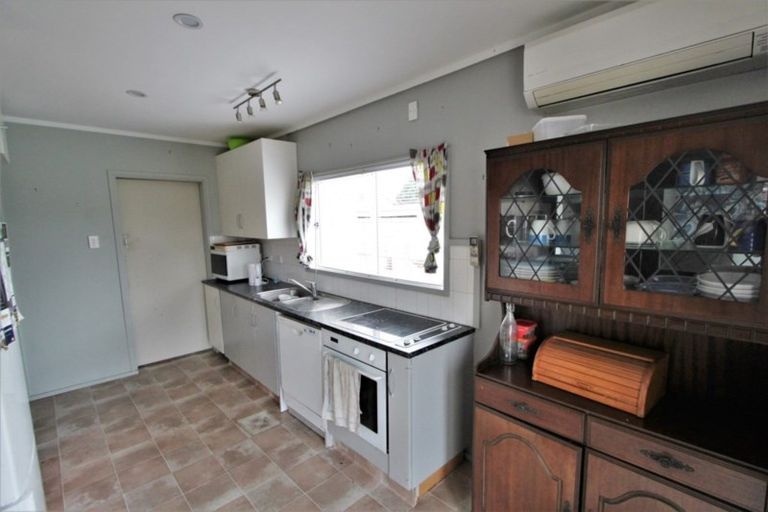 Photo of property in 16 Clyde Street, Tokoroa, 3420