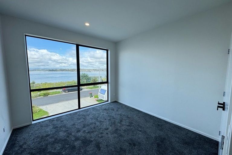 Photo of property in 107 Limestone Drive, Hobsonville, Auckland, 0616