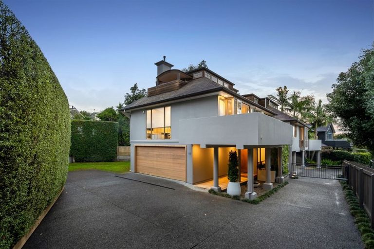 Photo of property in 2/35a Hart Road, Hauraki, Auckland, 0622