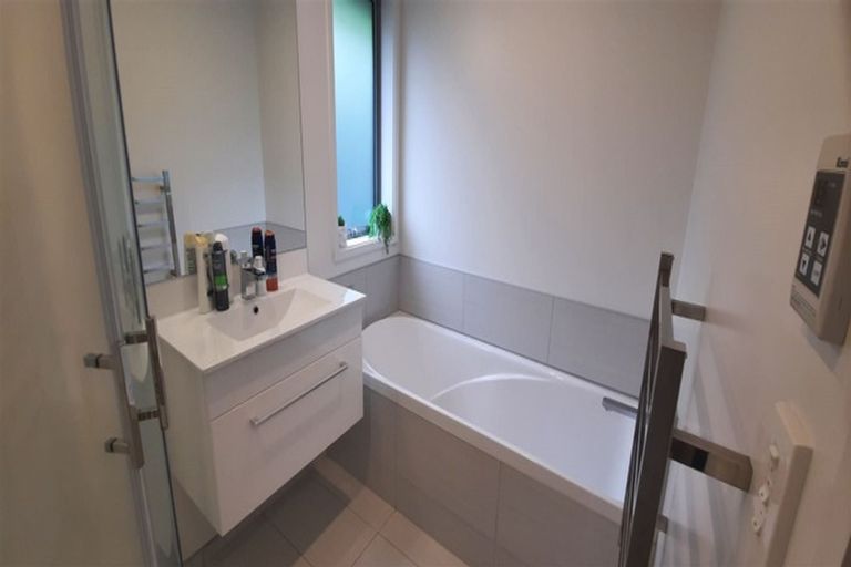 Photo of property in 17a Kenwyn Avenue, St Albans, Christchurch, 8052