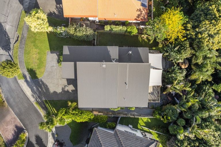 Photo of property in 27 Bayvista Close, Welcome Bay, Tauranga, 3112