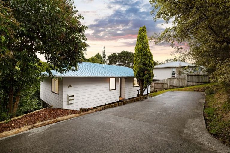 Photo of property in 1/28 Katrina Place, Massey, Auckland, 0614
