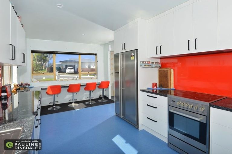 Photo of property in 21 Kohe Street, Parahaki, Whangarei, 0112