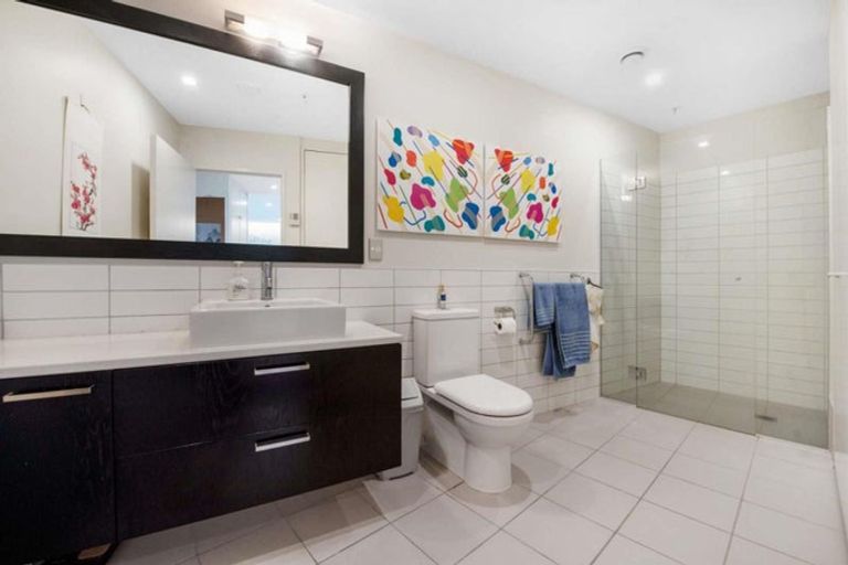 Photo of property in Chews Lane Apartments, 8f/9 Chews Lane, Wellington Central, Wellington, 6011