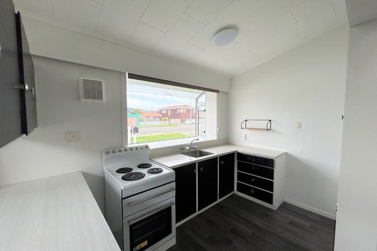 Photo of property in 75a Ocean Road, Paraparaumu Beach, Paraparaumu, 5032