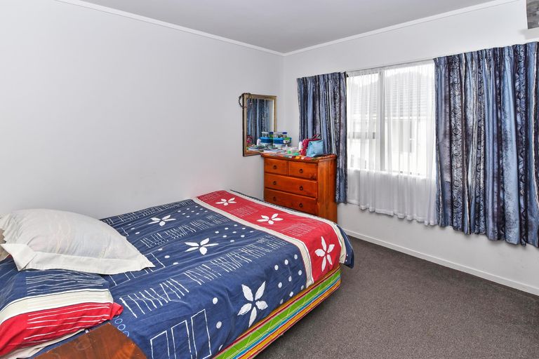 Photo of property in 2/14 Frances Street, Manurewa, Auckland, 2102