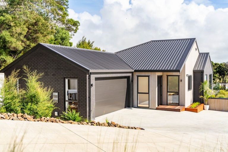 Photo of property in Estuary Drive, Mangawhai Heads, Mangawhai, 0505