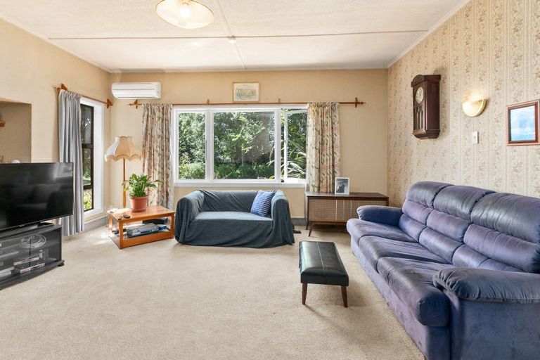 Photo of property in 36 Rochfort Street, Otane, 4202