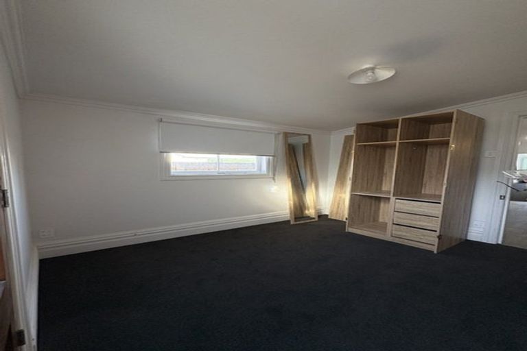 Photo of property in 241 Ruahine Street, Roslyn, Palmerston North, 4414