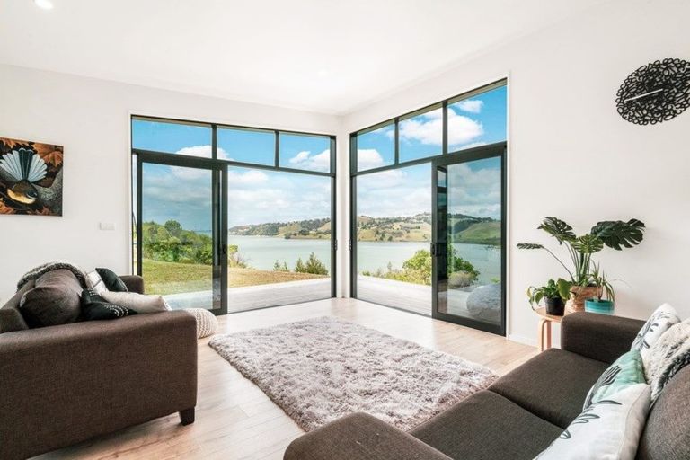 Photo of property in 817 Whangarei Heads Road, Parua Bay, Whangarei, 0174