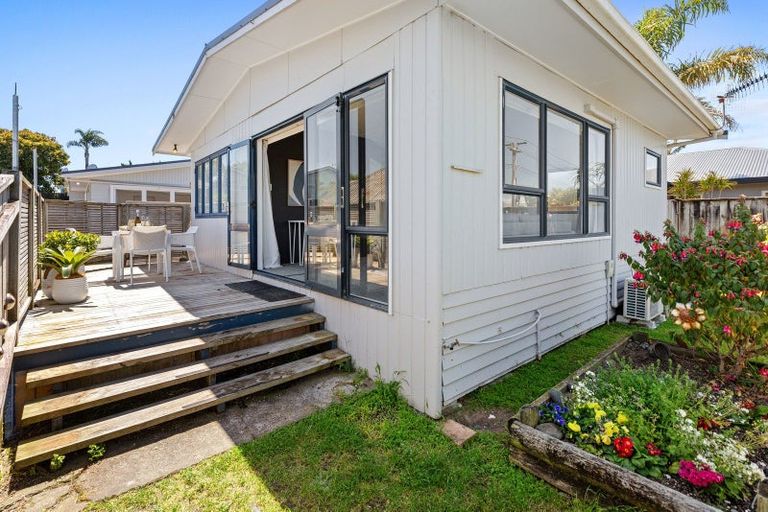 Photo of property in 89c Simpson Road, Papamoa Beach, Papamoa, 3118