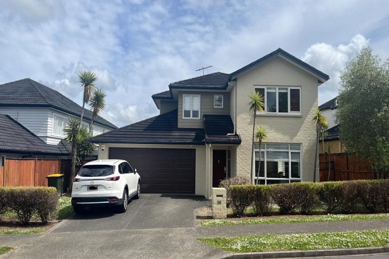 Photo of property in 111 Cyril French Drive, Flat Bush, Auckland, 2016