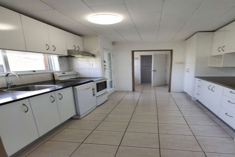 Photo of property in 9 Studfall Street, Pakuranga Heights, Auckland, 2010