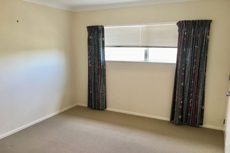 Photo of property in 50 Lansell Drive, East Tamaki Heights, Auckland, 2016