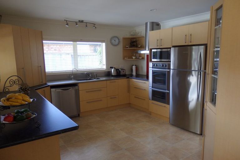 Photo of property in 11 Norfolk Drive, Cambridge, 3434