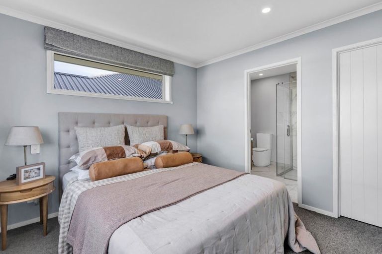 Photo of property in 4 Te Ara O Ngakeiha, Fitzroy, New Plymouth, 4312