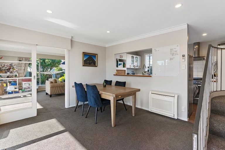 Photo of property in 20 Seymour Street, Hornby, Christchurch, 8042