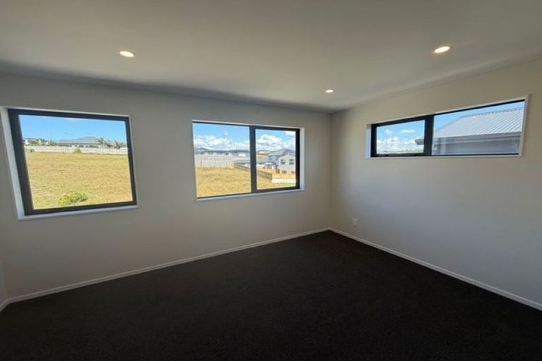Photo of property in 10 Kowaitau Avenue, Beachlands, Auckland, 2018