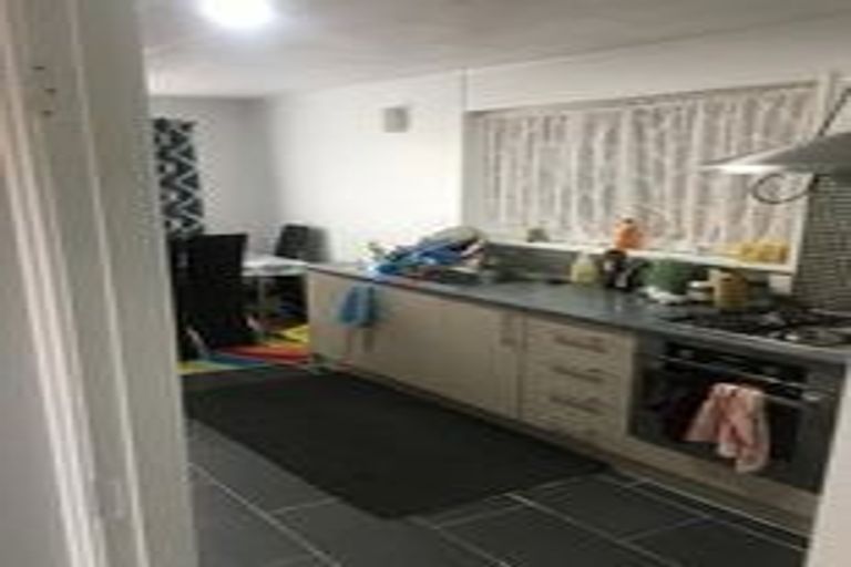 Photo of property in 1/5 Ferndown Avenue, Papatoetoe, Auckland, 2025