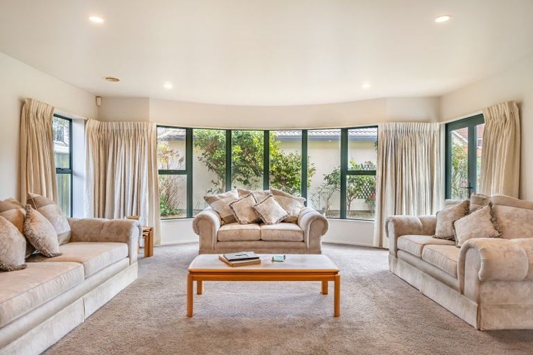 Photo of property in 59 Hautana Street, Woburn, Lower Hutt, 5010