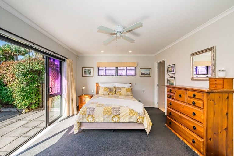 Photo of property in 153 Milne Drive, Paraparaumu, 5032