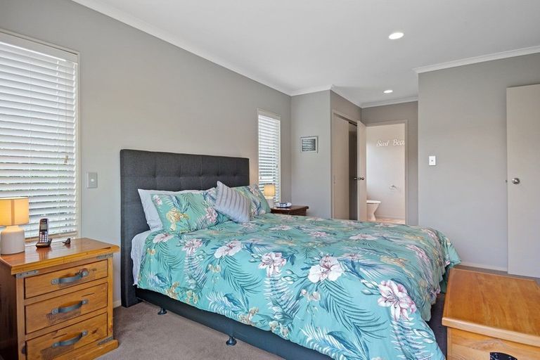 Photo of property in 22 Harbelle Close, Bethlehem, Tauranga, 3110