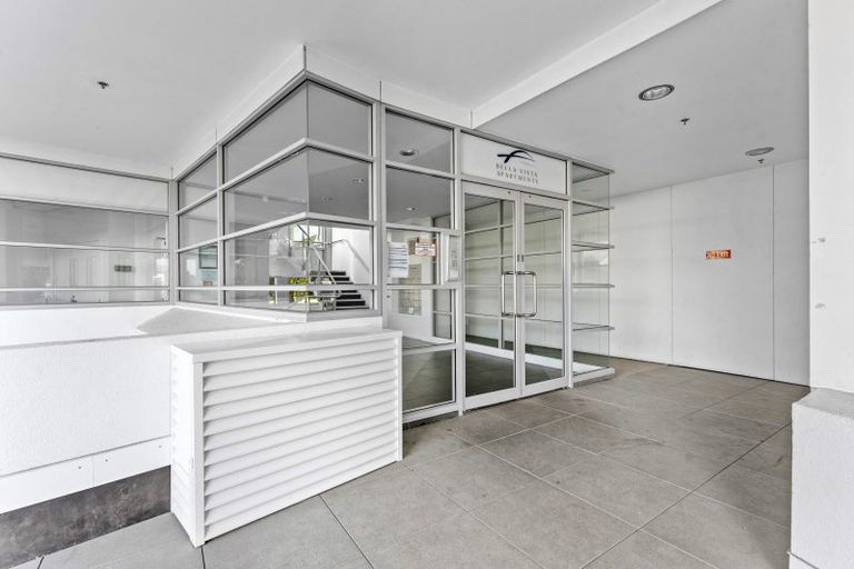 Photo of property in Bella Vista, 3a/84 Gunner Drive, Te Atatu Peninsula, Auckland, 0610