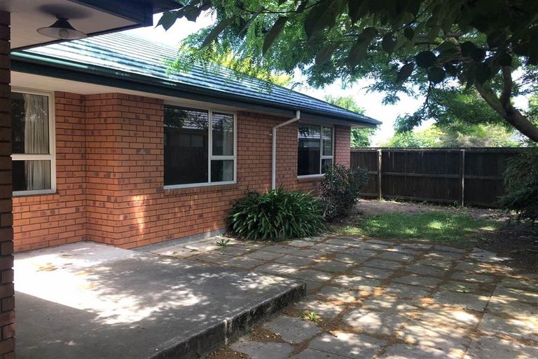 Photo of property in 11a Huia Street, Riccarton, Christchurch, 8041