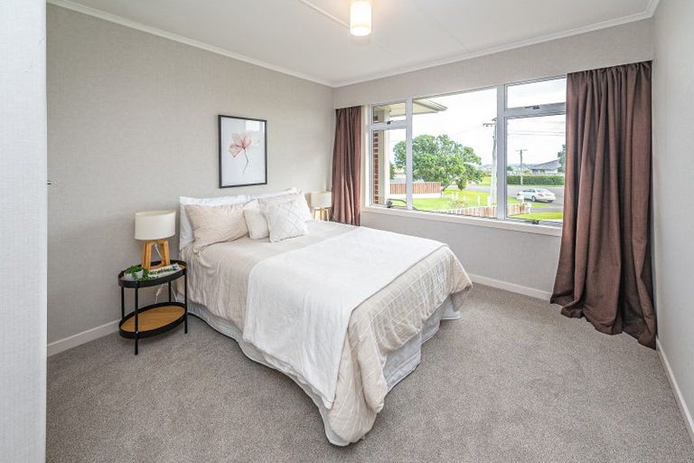 Photo of property in 15 Windsor Terrace, Durie Hill, Whanganui, 4500