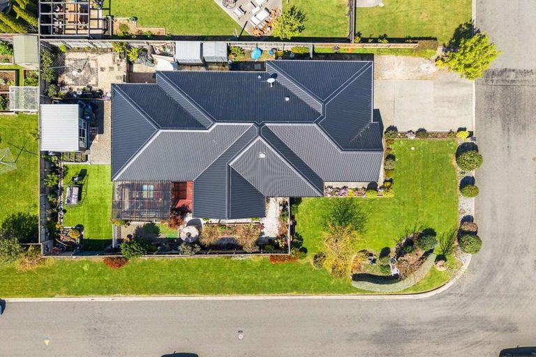 Photo of property in 37 Aspen Street, Rangiora, 7400