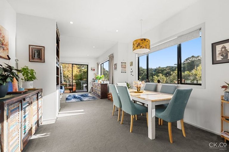 Photo of property in 28 Major Drive, Kelson, Lower Hutt, 5010