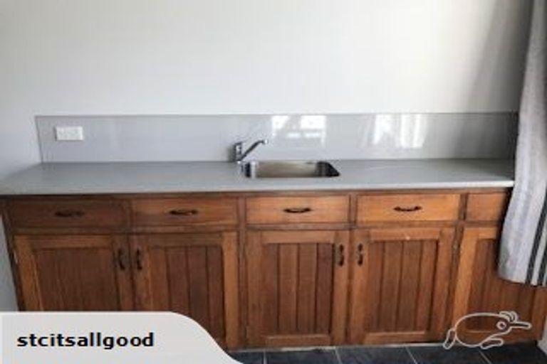 Photo of property in 5a&b Nelson Terrace, Seaview, Timaru, 7910